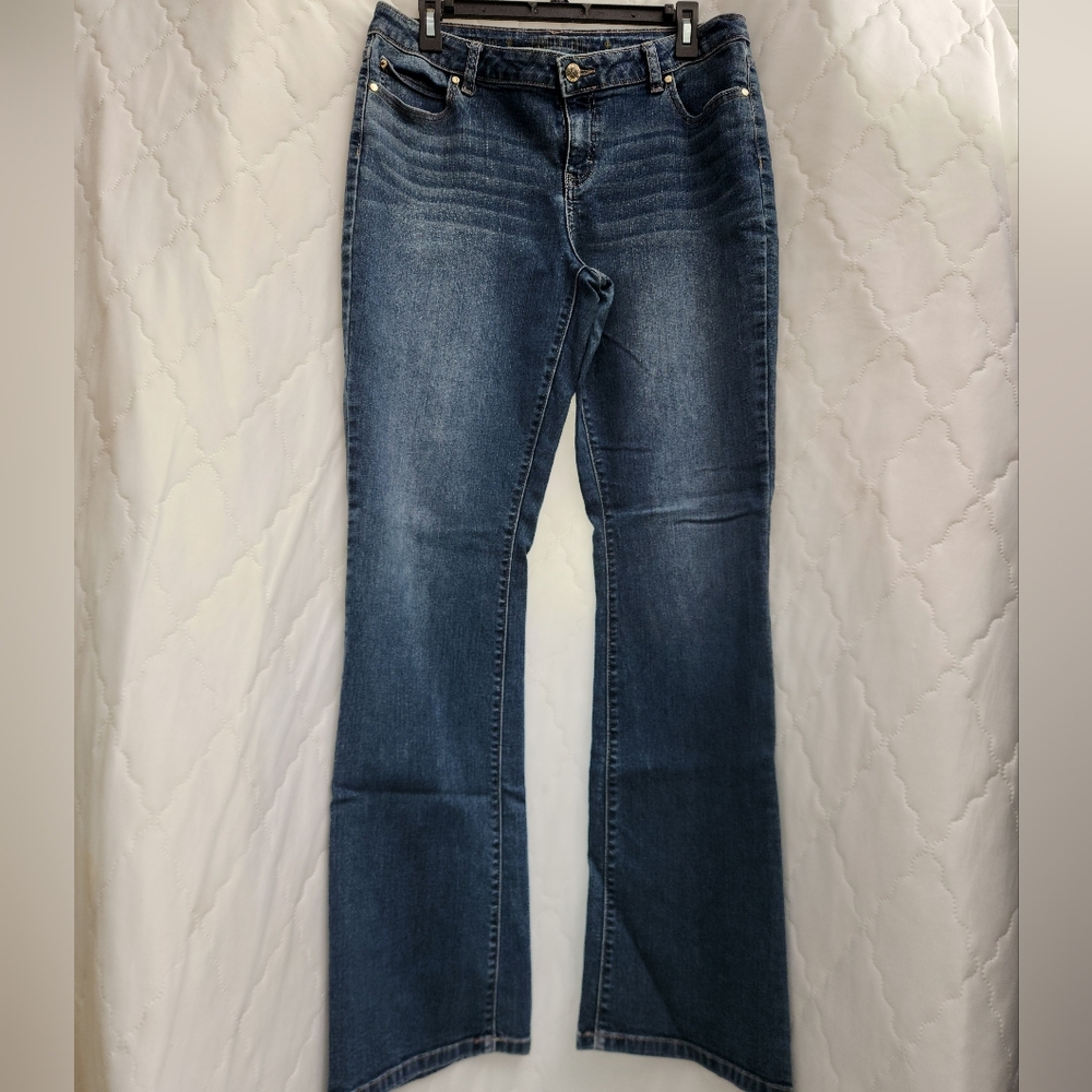 Jennifer Lopez Dark Blue Flare Jeans